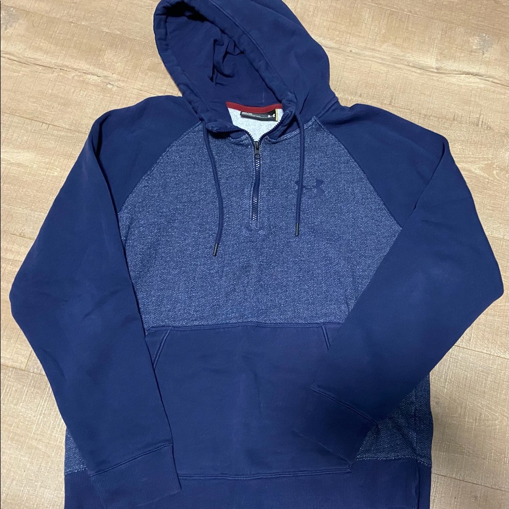 Under Armour Mens M pullover hoodie